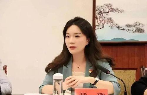 戴璐案件谁爆料的啊视频,真相背后谁在发声? 第1张 戴璐案件谁爆料的啊视频,真相背后谁在发声? 第1张