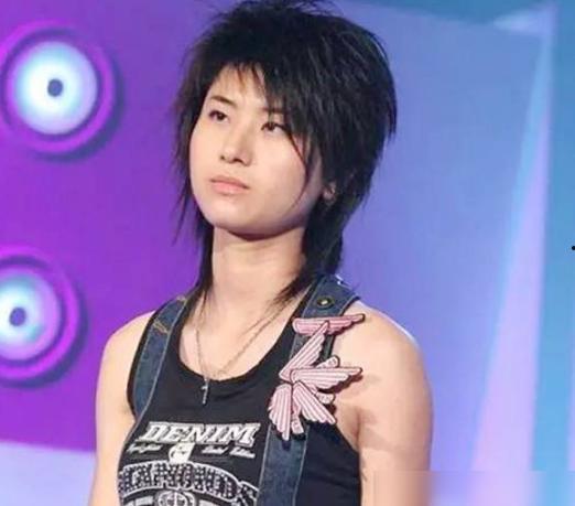 唐笑爆料尚雯婕视频,揭秘娱乐圈不为人知的一面