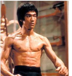 帝师爆料李小龙视频全集,李小龙传奇一生,视频全集深度解析 第2张 帝师爆料李小龙视频全集,李小龙传奇一生,视频全集深度解析 第2张