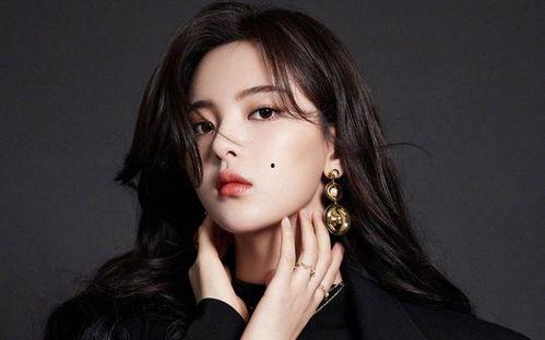 最新八卦爆料杨超越,神秘男友身份引网友热议  第2张