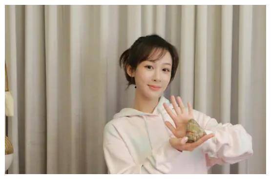 爆料杨紫是否单身了视频,单身传闻背后真相揭晓  第3张