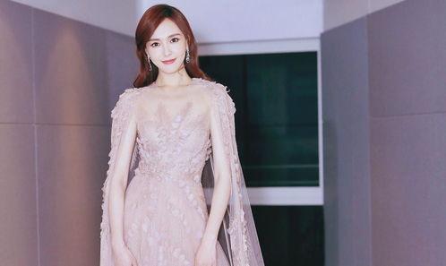 唐嫣李心艾最新爆料 第1张 唐嫣李心艾最新爆料 第1张